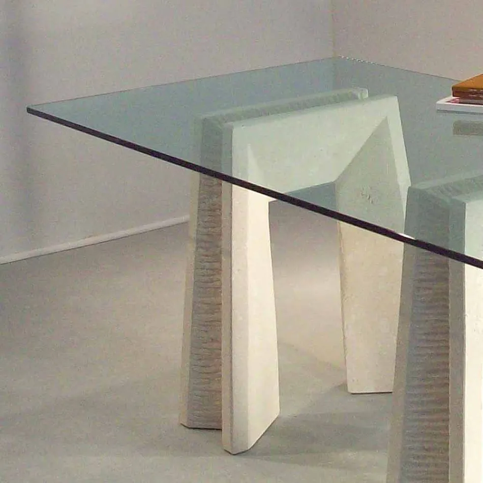 mesa de comedor de piedra y cristal diseño moderno Arianna Viadurini
