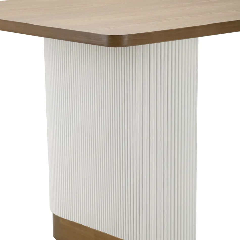 Mesa de comedor rectangular de madera decorada con líneas en relieve - Rachel Viadurini
