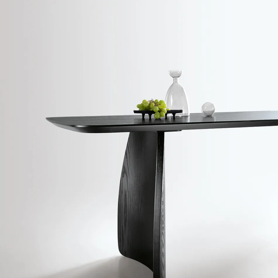 Mesa con efecto madera y patas curvas, disponible en dos tamaños y varios acabados - Argo Viadurini
