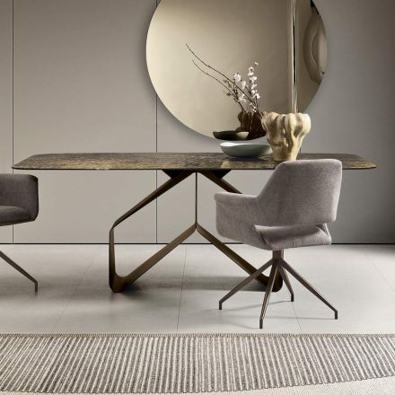 Mesa fija de 210x110 cm con tablero de cristal martillado y base metálica - Adriano Viadurini