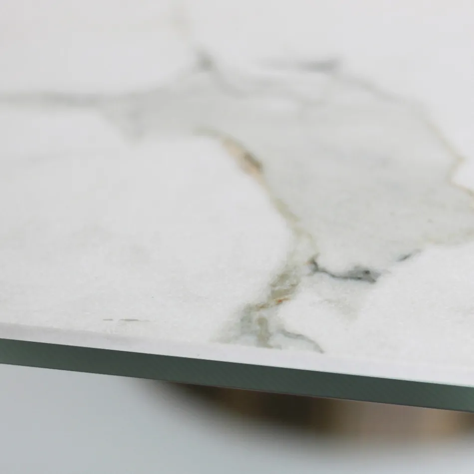 Mesa Fija con Base de Acero y Tapa de Cerámica Made in Italy - Pantalones Viadurini