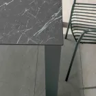 Mesa Fija Exterior en Hpl Alicante y Base Metal Fabricada en Italia - Carl Viadurini