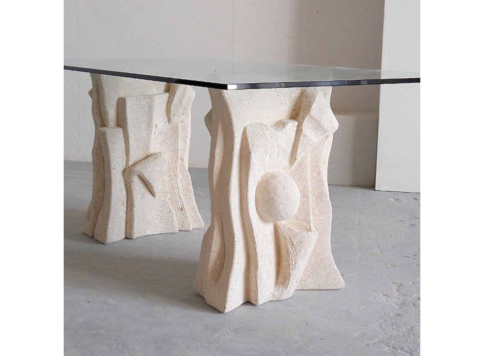 mesa de piedra con un diseño moderno de cristal de Príamo Viadurini