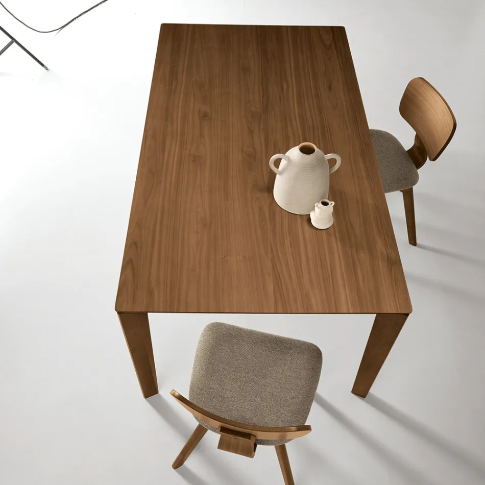 Mesa rectangular para ocho personas en MDF y madera ecológica, varios acabados - Enea Viadurini