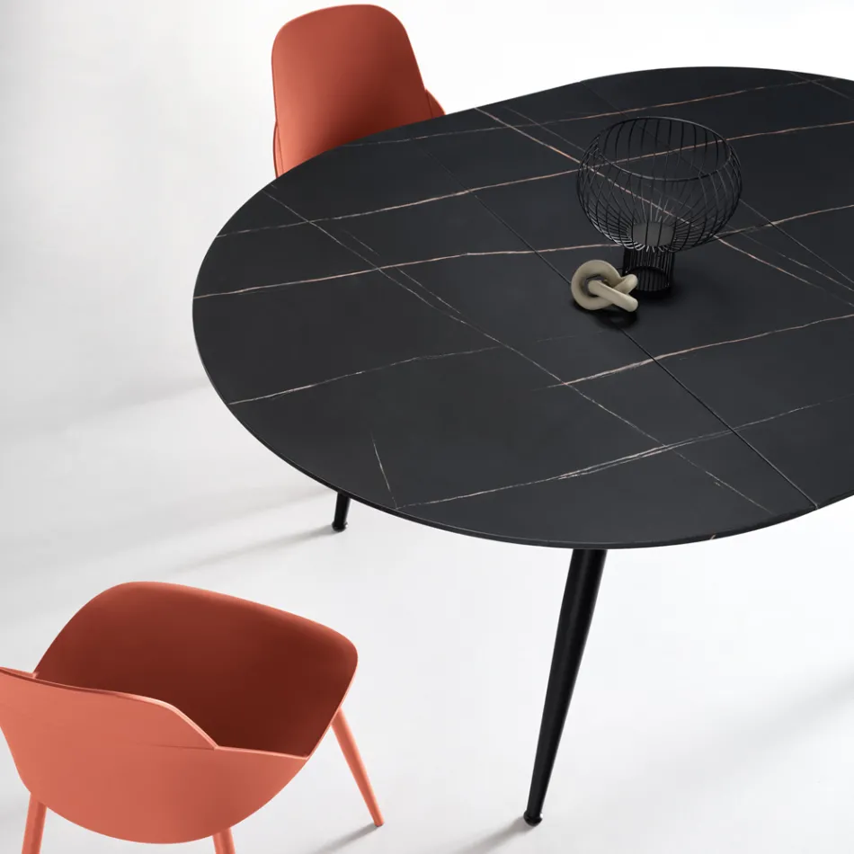 Mesa redonda para seis personas con tablero de MDF y base metálica - Croma Viadurini
