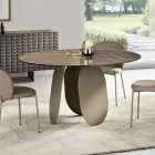 Mesa redonda de cristal martillado con reverso plateado, fabricada en Italia - Almo Viadurini