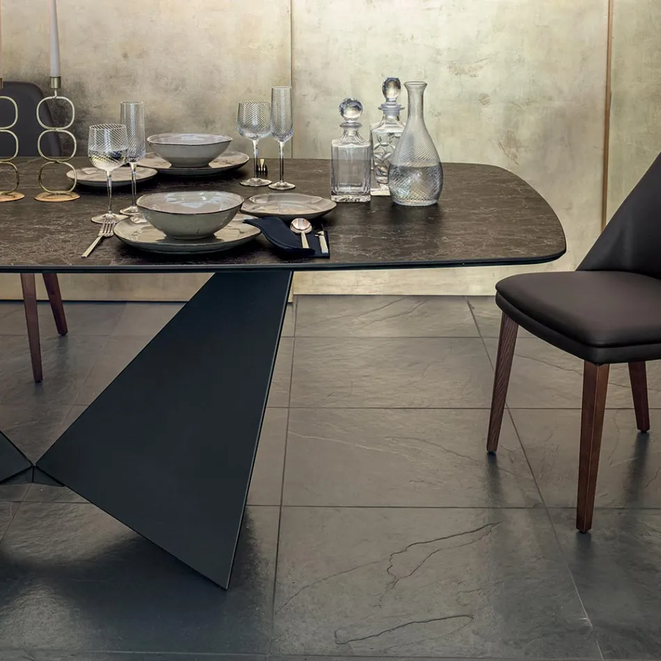 Tablero para mesa de comedor en cerámica mate y patas metálicas - Monacco Viadurini