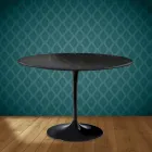 Mesa Tulip de Eero Saarinen, redonda, de 74 cm de altura, en cerámica Somnia, fabricada en Italia - Escarlata Viadurini
