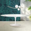 Mesa Tulipán Saarinen, 74 cm de altura, extensible, en cerámica Florim, blanco brillante - Escarlata