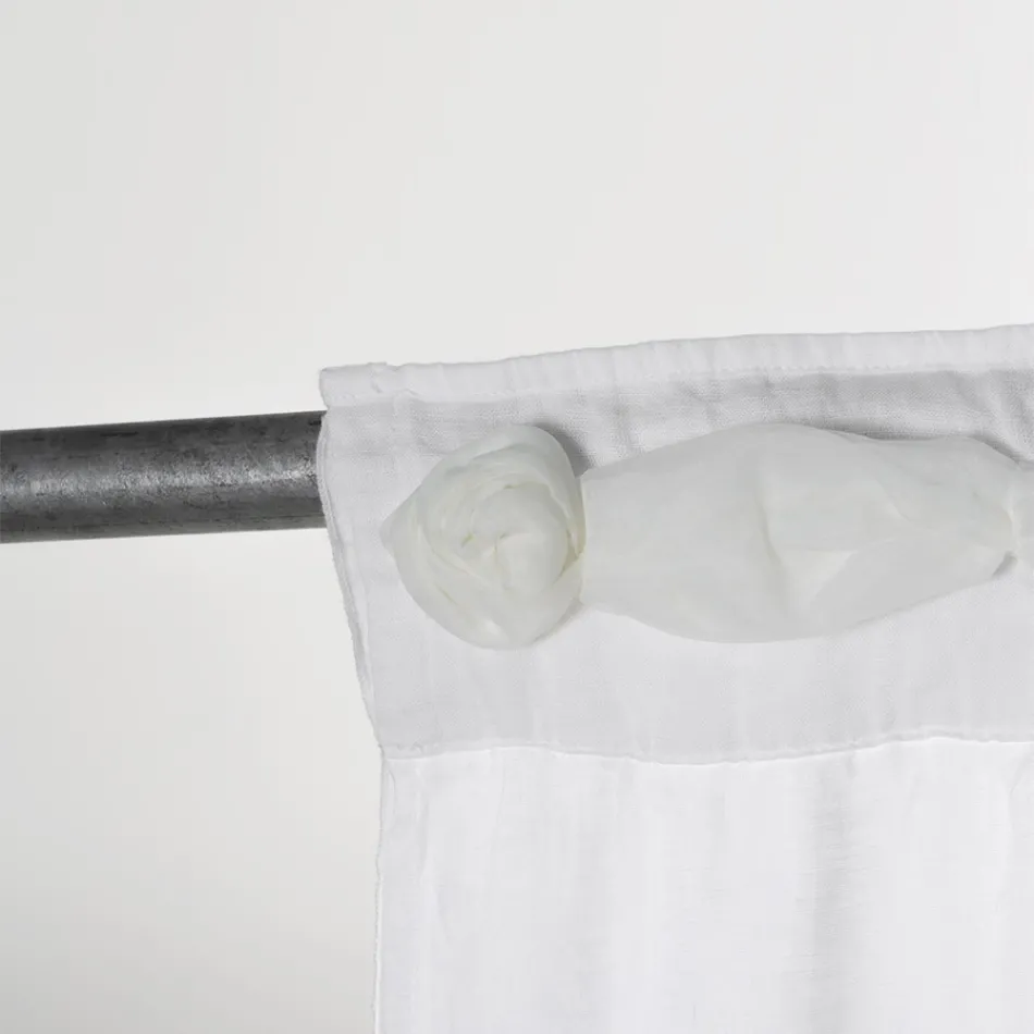 Cortina de lino blanco con organza y bordado de diseño Shabby Made in Italy - Marpessa Viadurini
