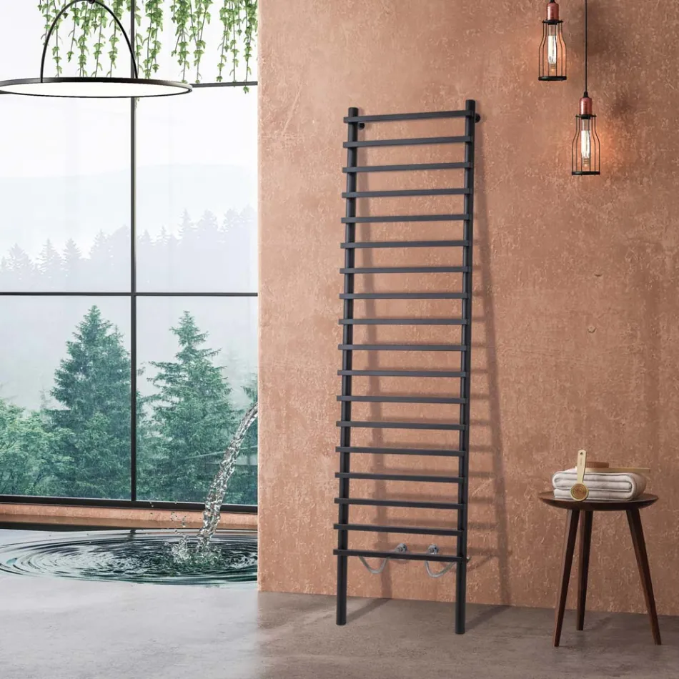 Radiador hidráulico de acero al carbono negro fabricado en Italia - Raggio Viadurini