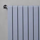 Diseño de radiador de pared hidráulico bajo moderno vertical 1824 W - Picchio Viadurini