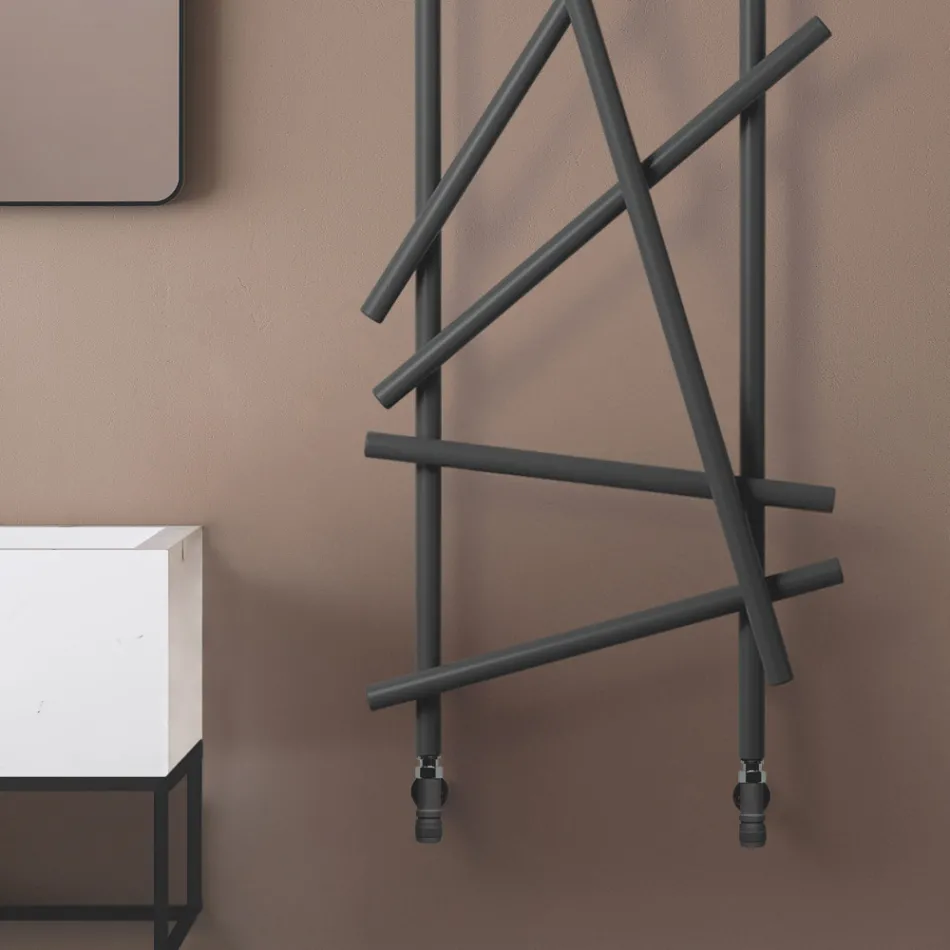 Radiador hidráulico de acero con tubos de sección redonda fabricado en Italia - Aleatorio Viadurini