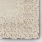 Mantel Cuadrado de Lino Beige con Encaje Farnesio Artesanal de Lujo - Kippel Viadurini