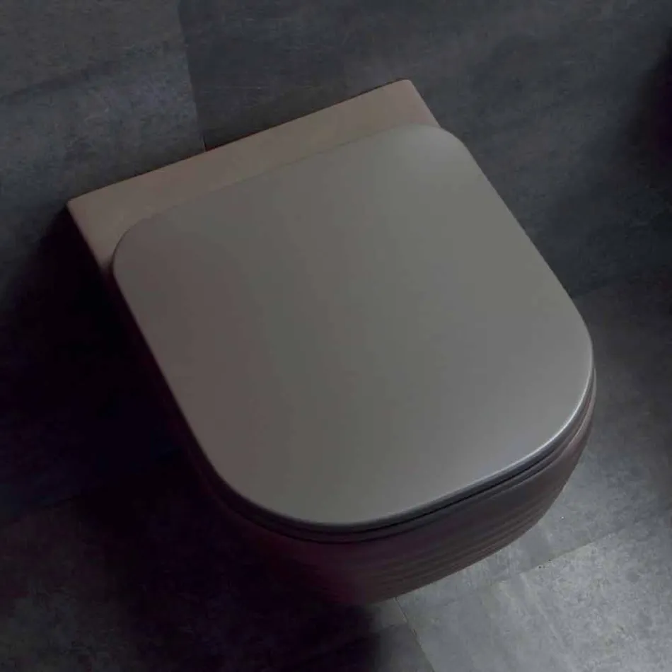 Moderno WC suspendido en cerámica blanca o coloreado Trabia. Viadurini